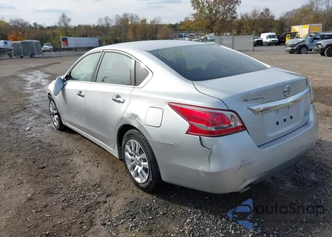 2013 Nissan Altima 2.5 S z USA, uszkodzony, nr VIN 1N4AL3AP3DN522788